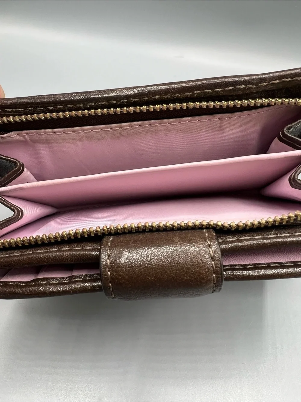 COACH Madison Brown Dotted Op Art Signature Zip Around Wallet Y2K Vintage